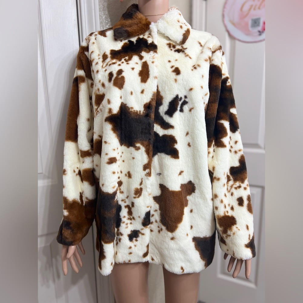 NWT LNA Cowgirl Faux Fur Jacket Brown White Cow Print Coat Size S Cozy Wester - Picture 2 of 10